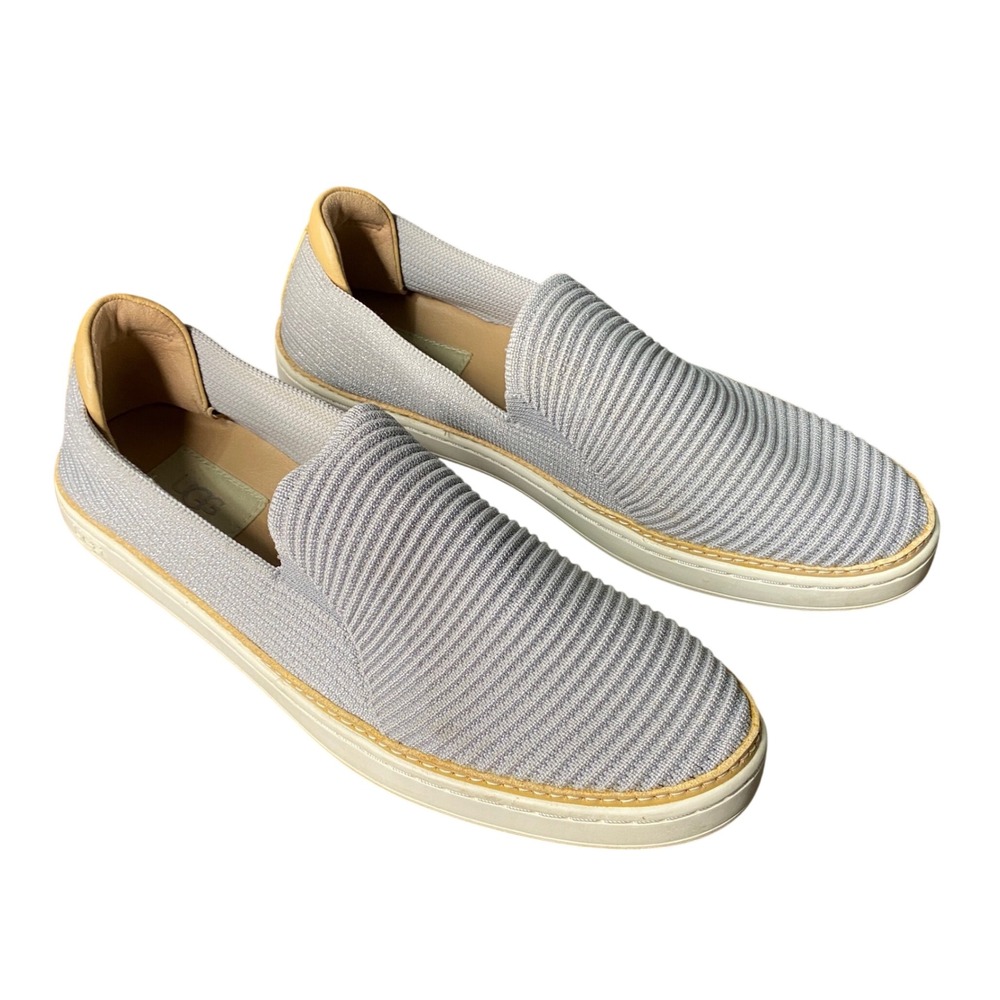 UGG Sammy Chevron Metallic Silver Grey Knit Slip On Sneakers‎ 1113450 Womens 8.5